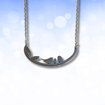 BIRD ARC NECKLACE