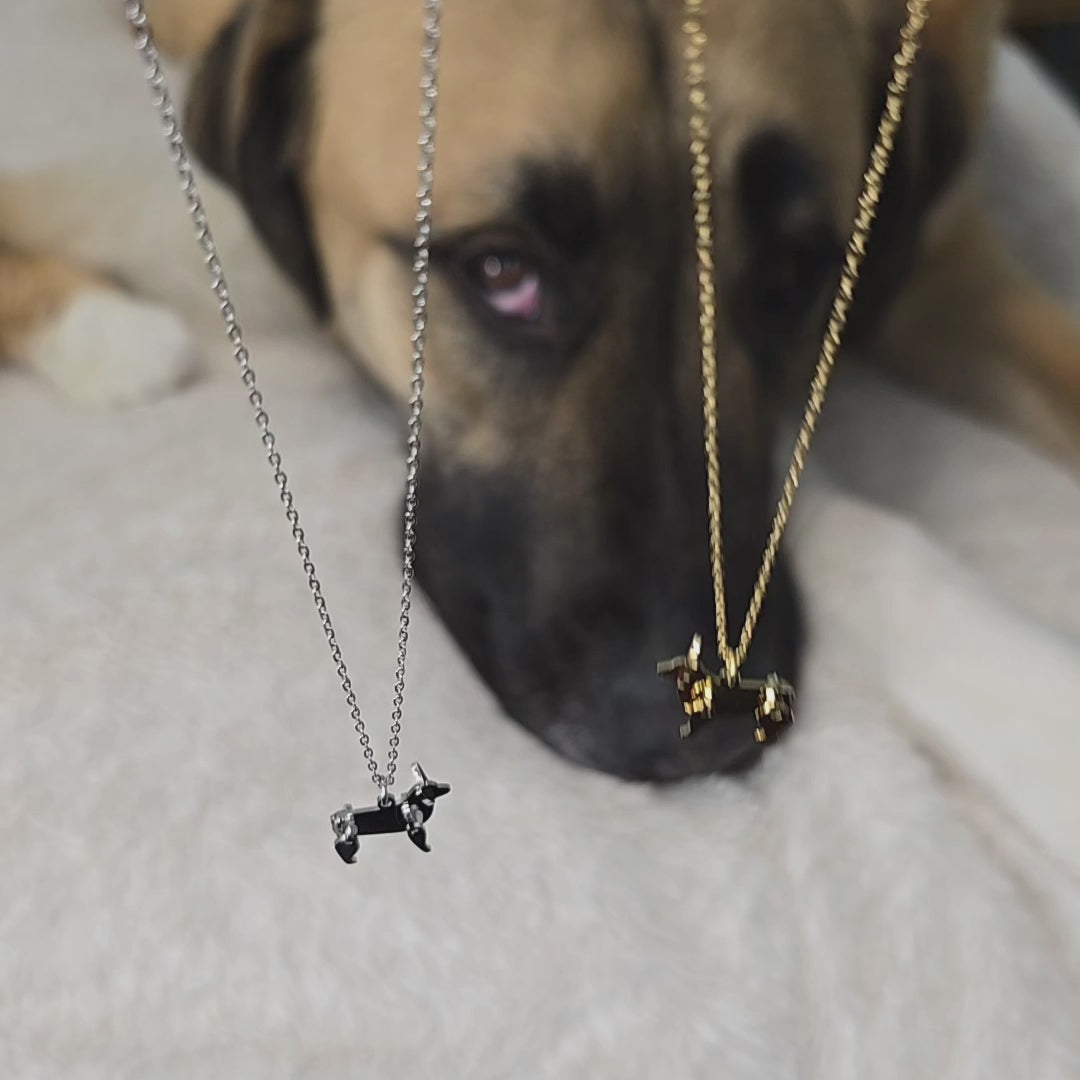 PUPPY LOVE NECKLACE