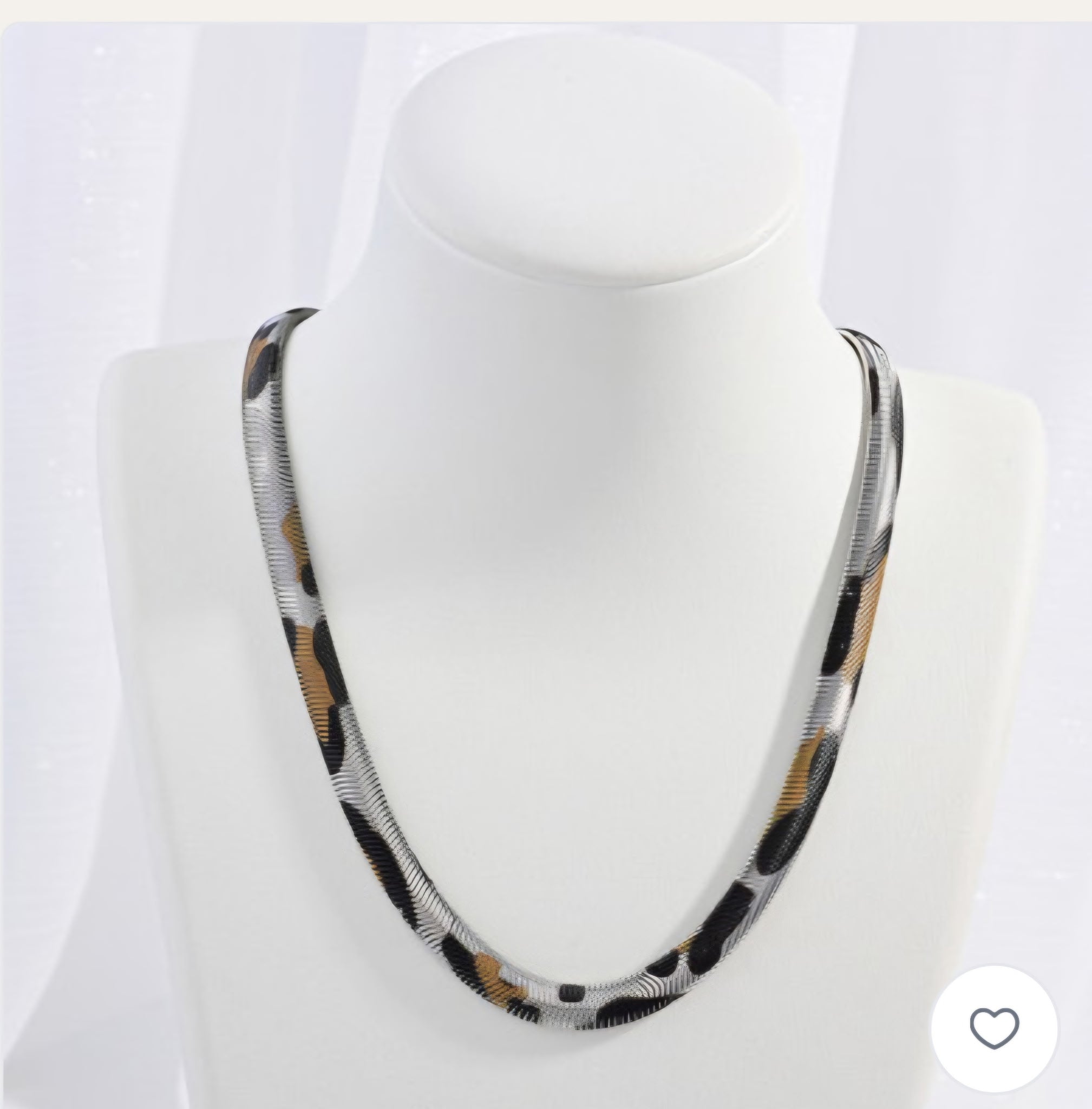 NINA NECKLACE