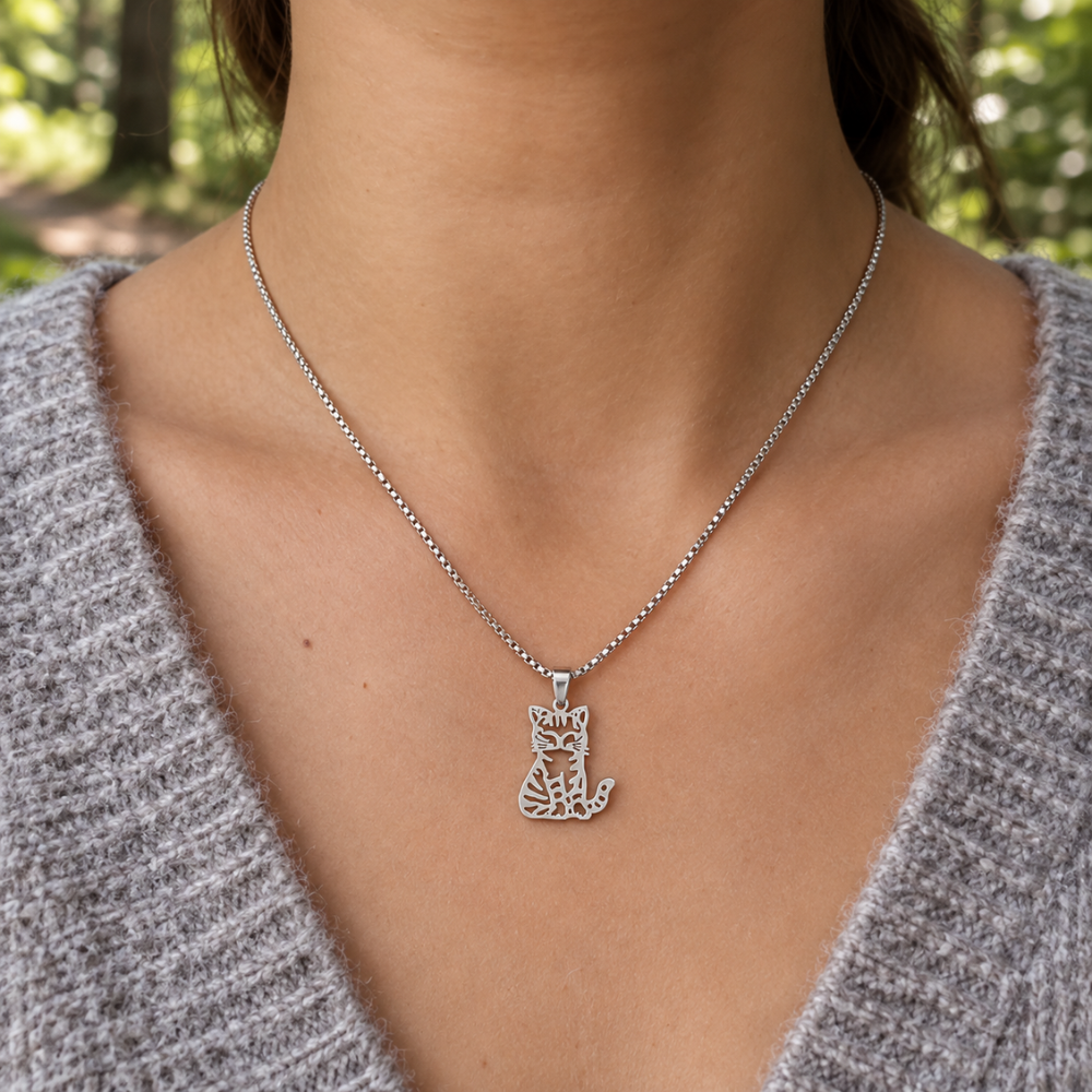 Garden Cat Necklace