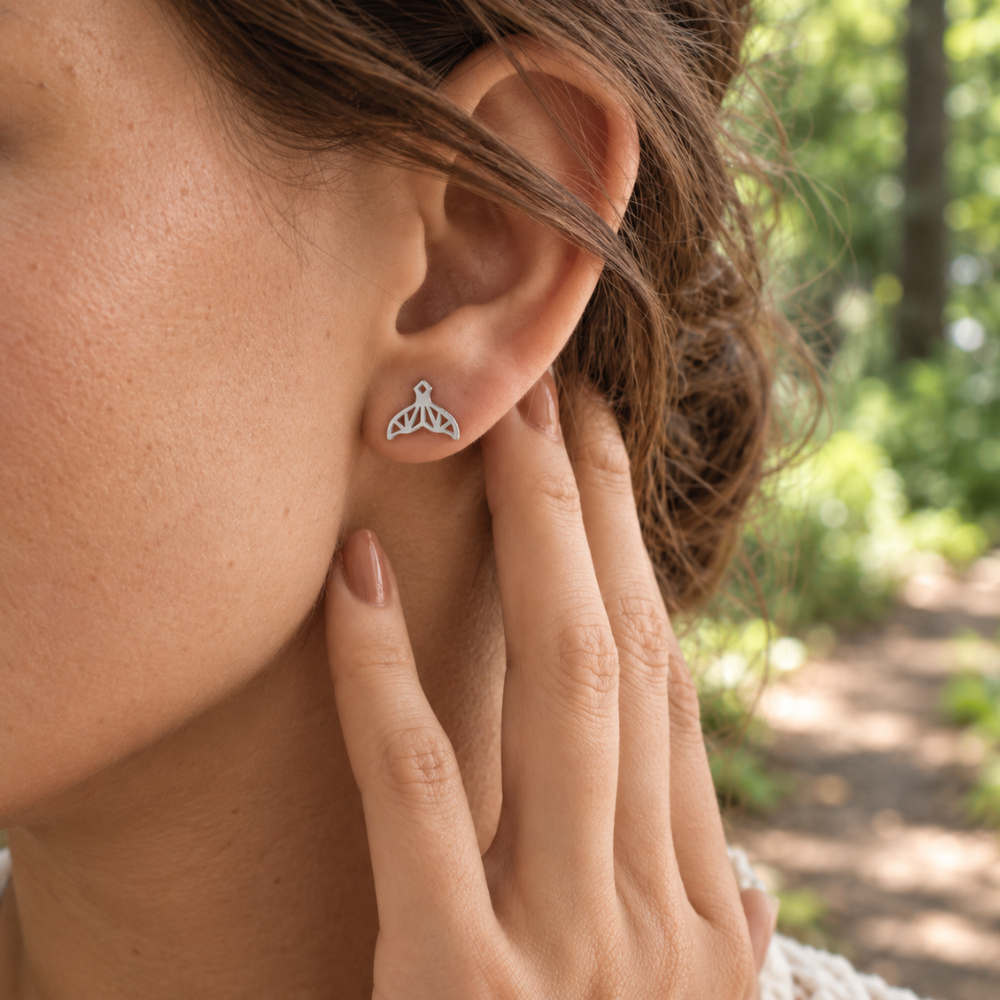 Whale Tail studs