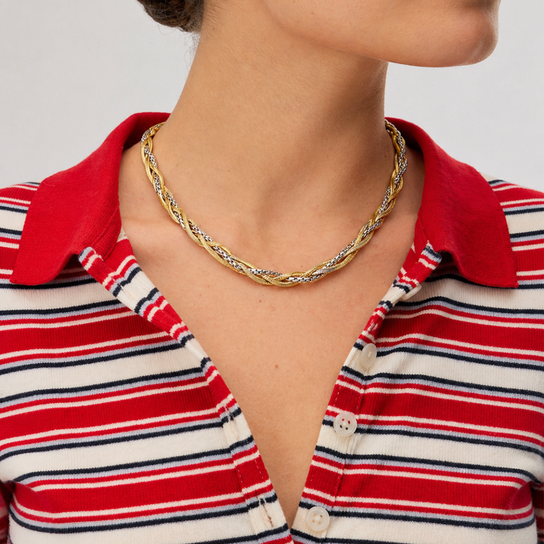 TWILIGHT TWIST NECKLACE