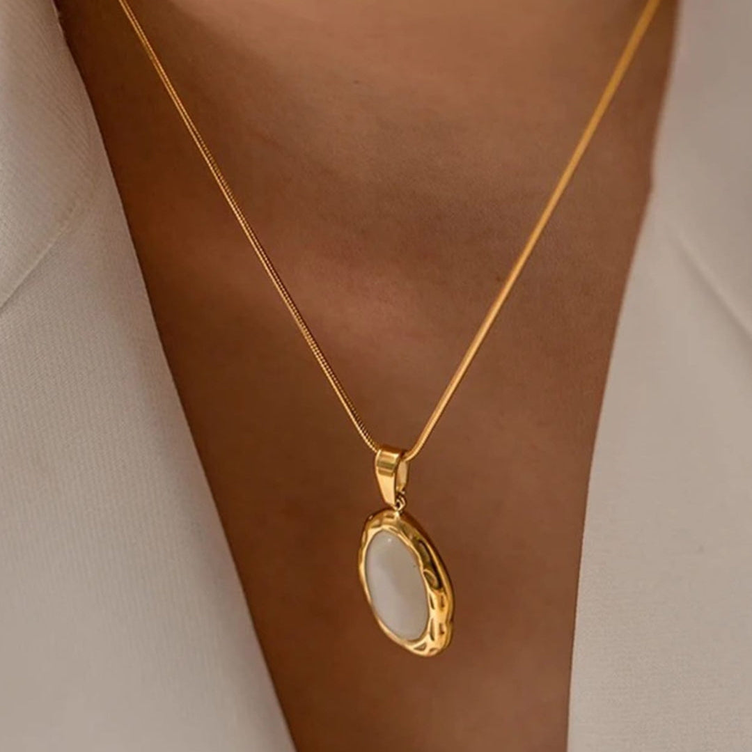 SERENITY NECKLACE