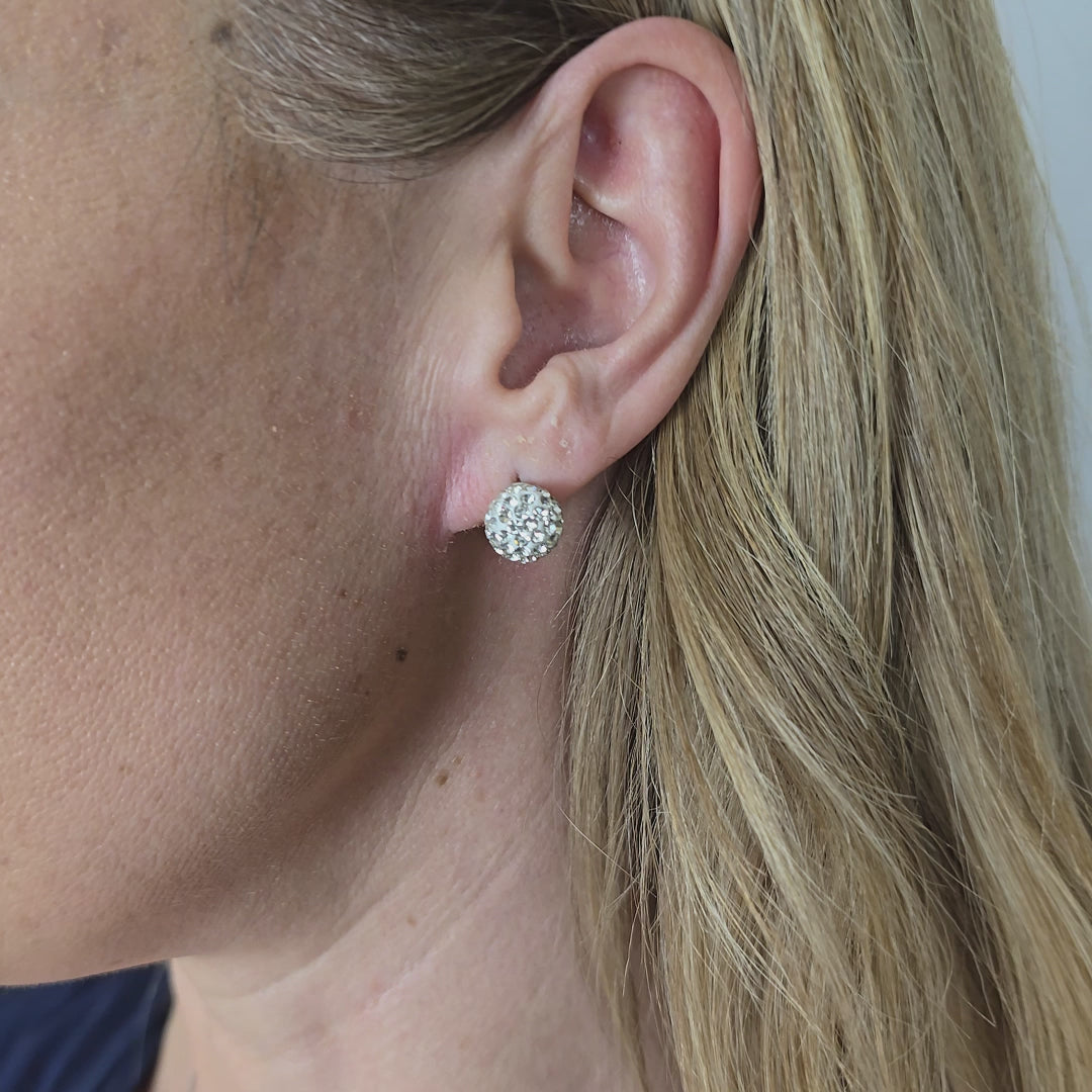 ROSETTE STUDS