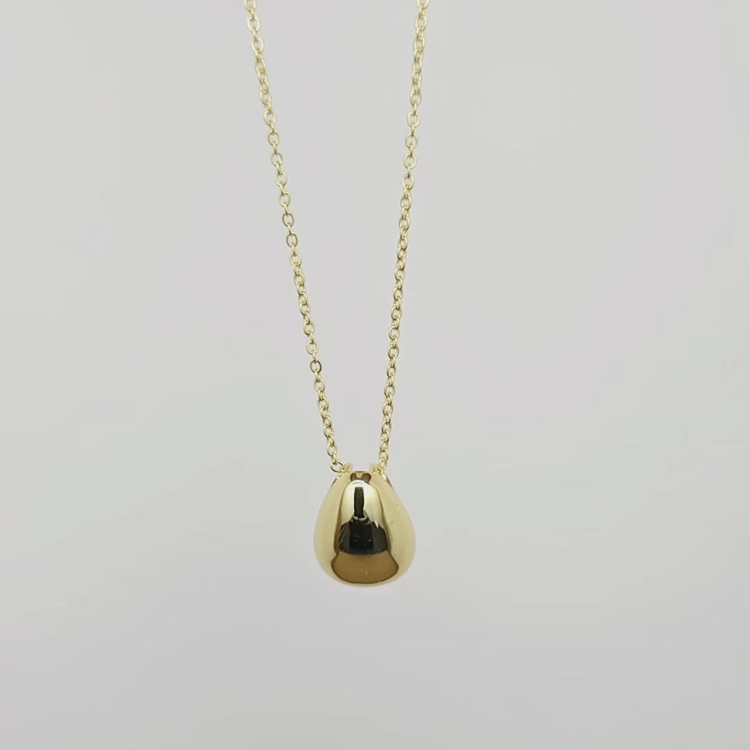 ESSENCE NECKLACE
