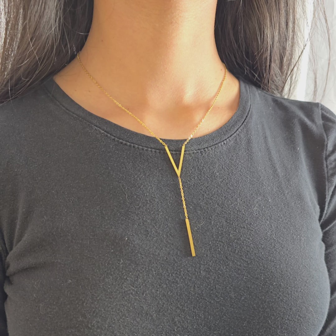 SAPHINA NECKLACE