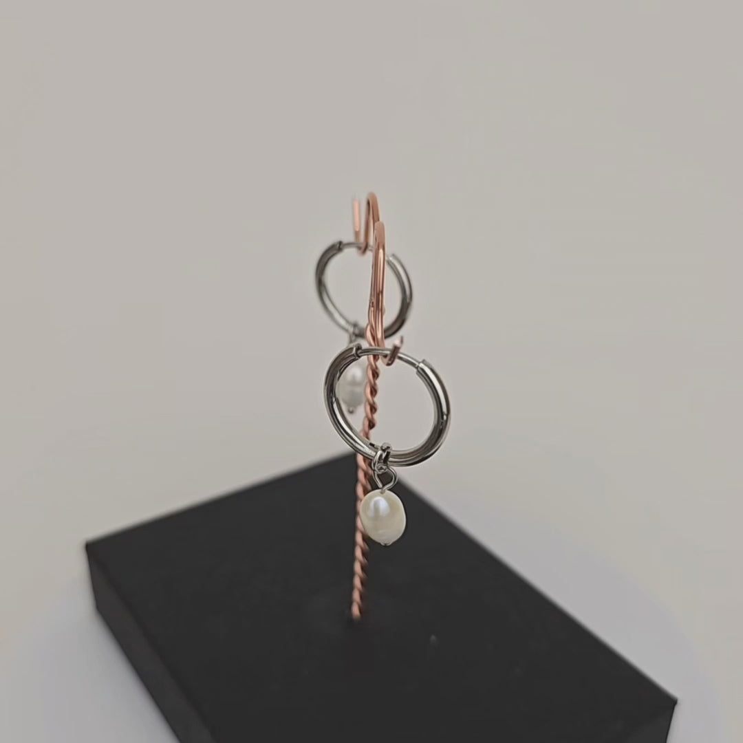 FRITA PEARL HOOPS
